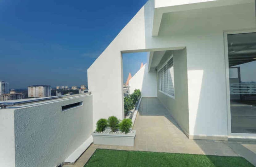 Exterior View 7