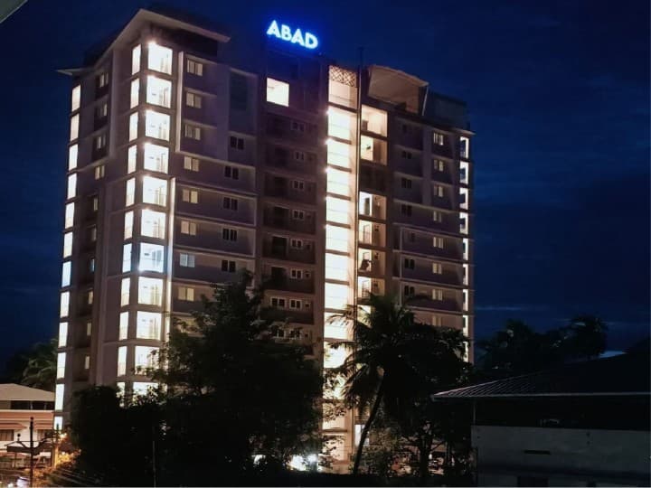 Exterior View 2