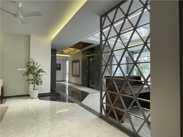 Interior View 3