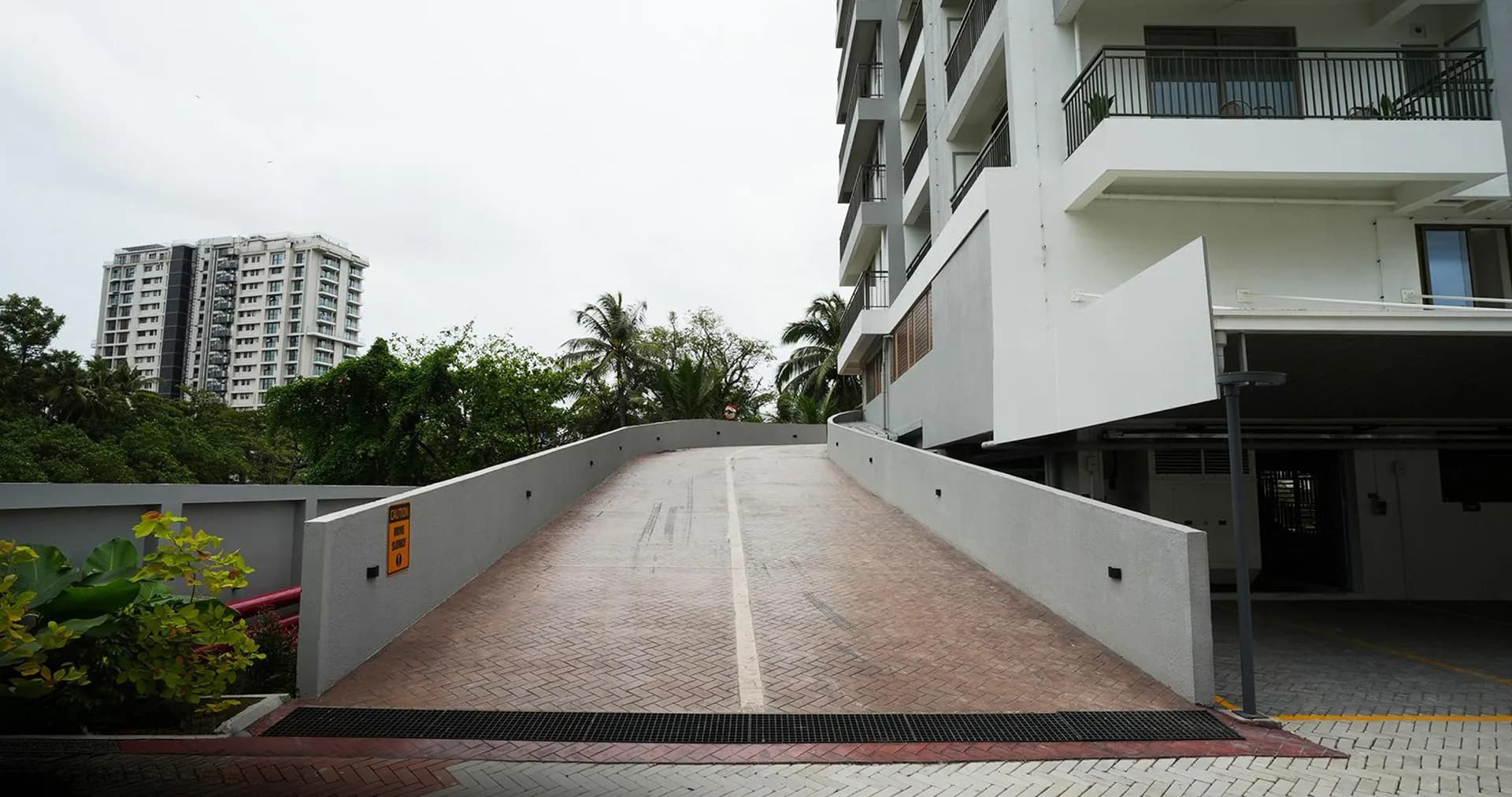 Exterior View 9