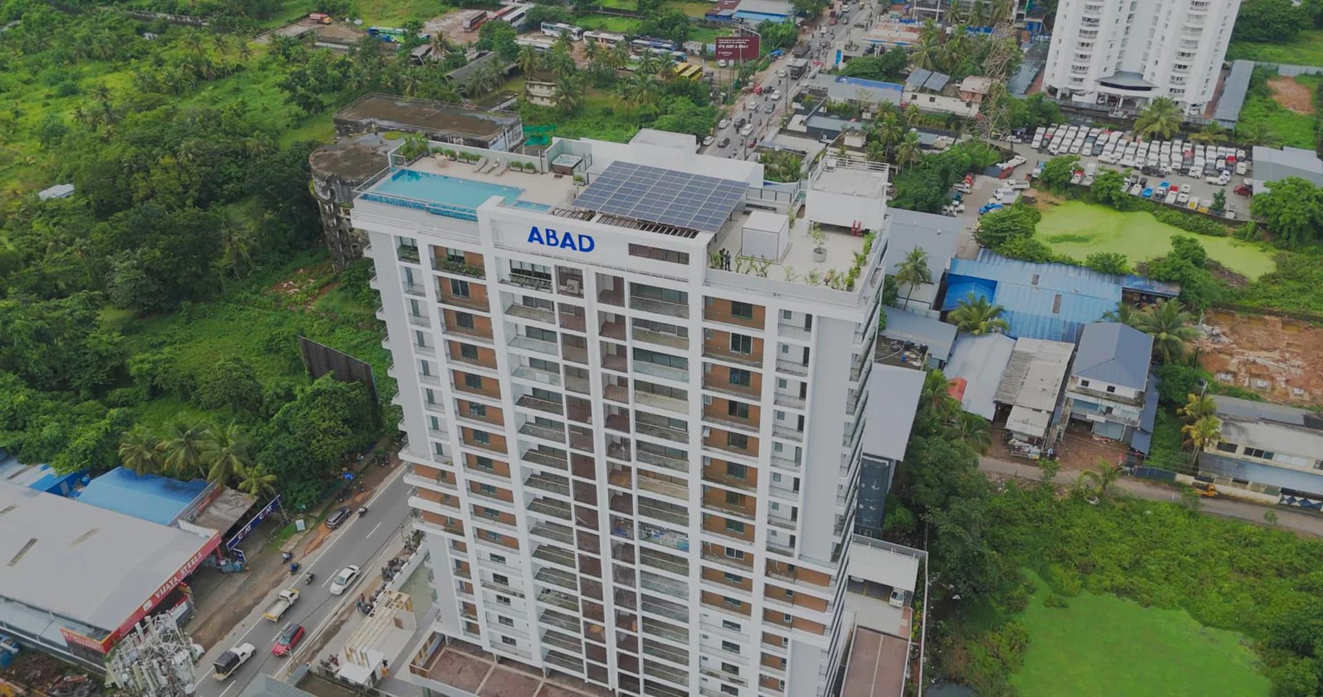 Exterior View 12