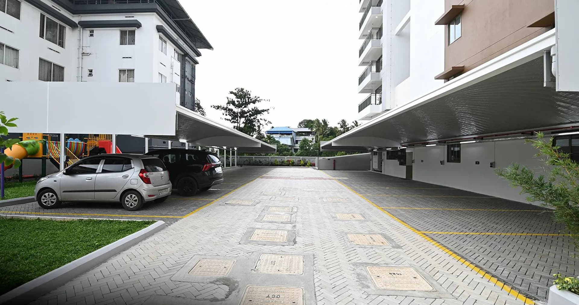 Exterior View 3