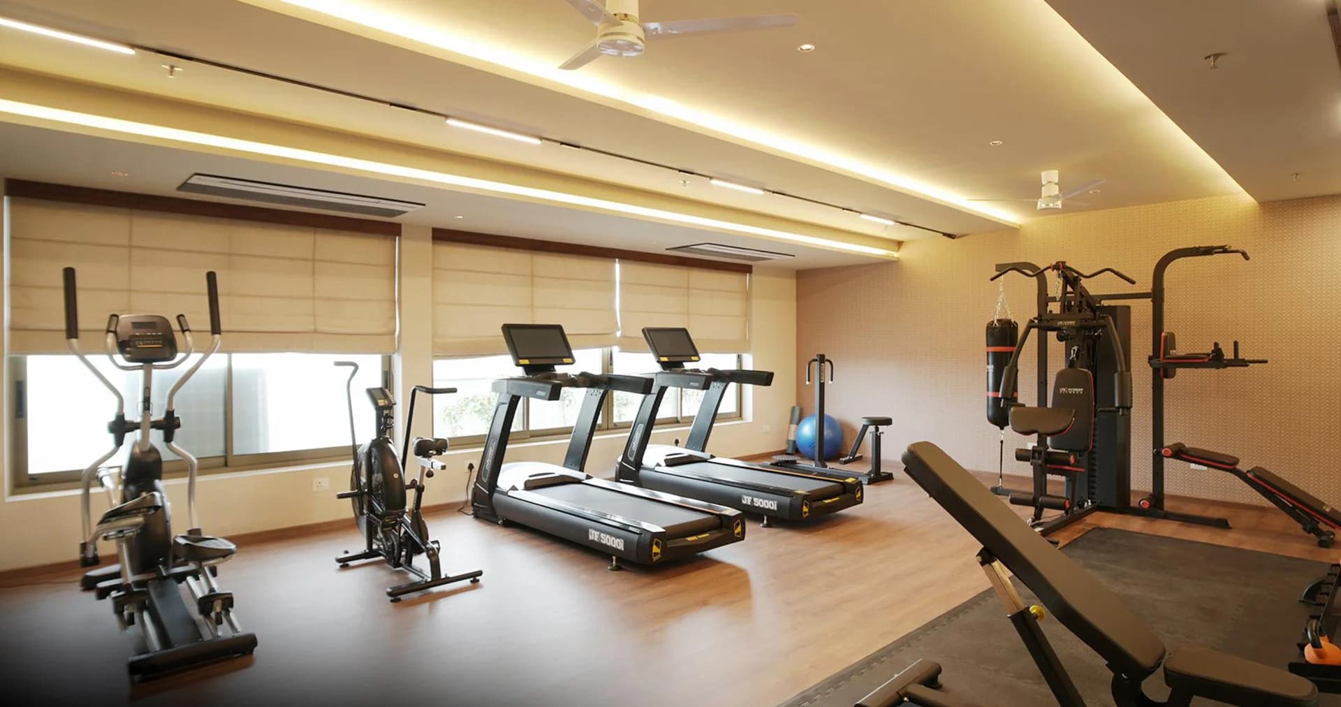 Interior View 10