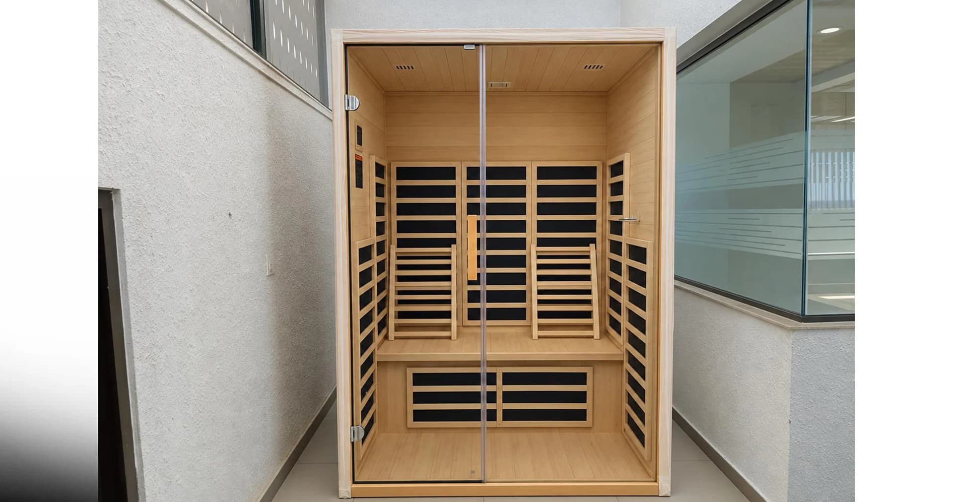 Interior View 11