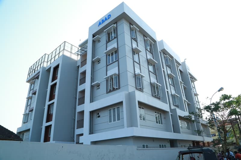 Exterior View 3